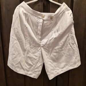 Loft Versa Shorts